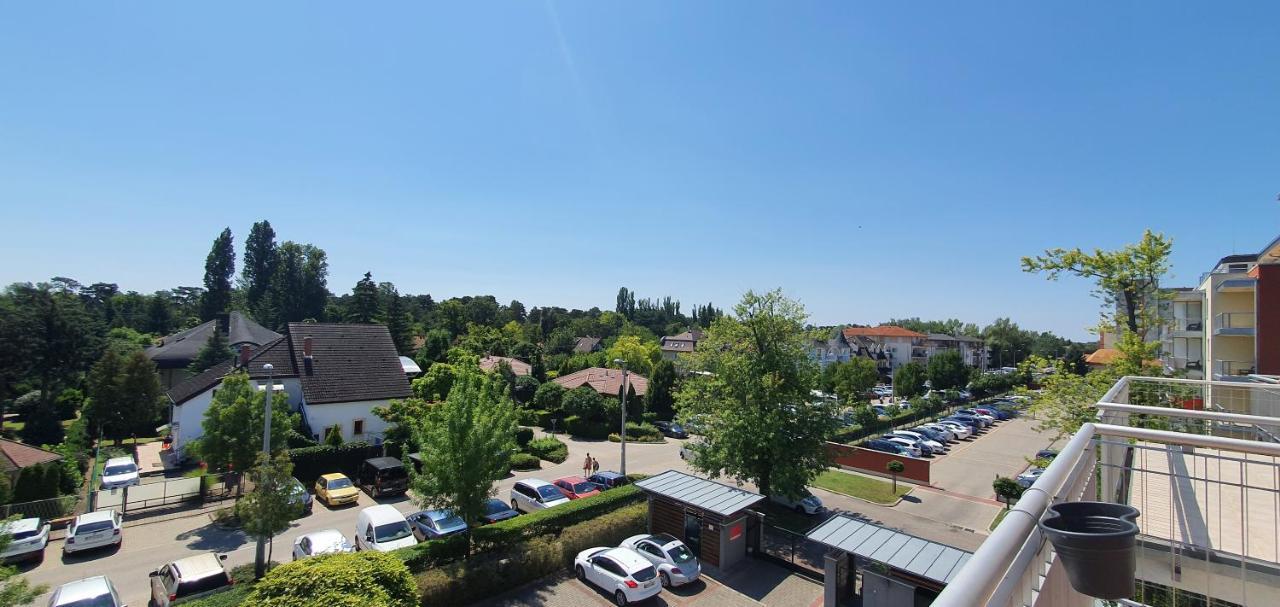 Bazsi Golden Beach Apartman Siófok Esterno foto